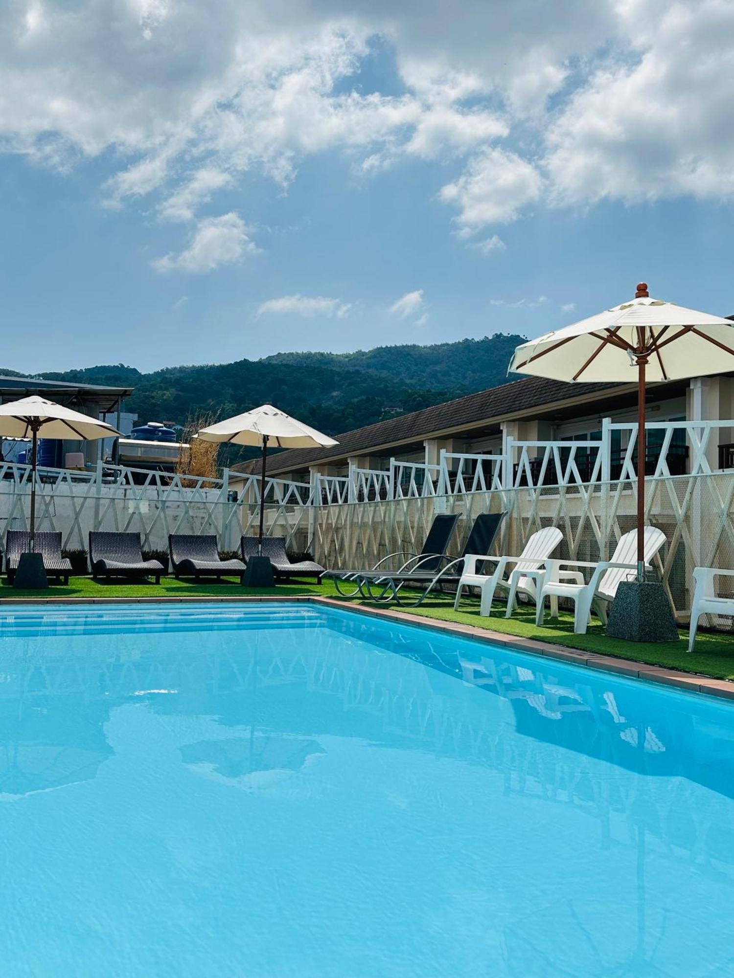 Pj Patong Resortel Exterior foto